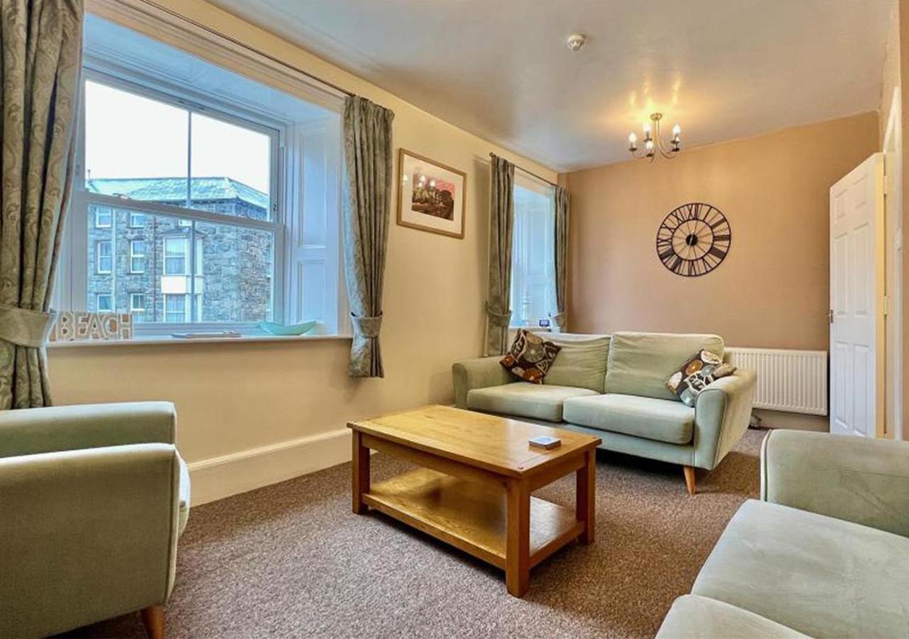 Luxury 4 Bedroom Seaside Apartment - Glan Y Werydd House Barmouth Esterno foto
